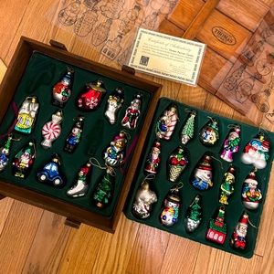 Thomas Pacconi Classics Christmas Ornaments 2004